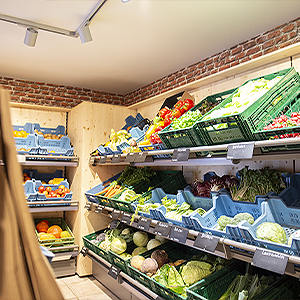 Leckere Äpfel und mehr frisches Obst im Bauenlädchen