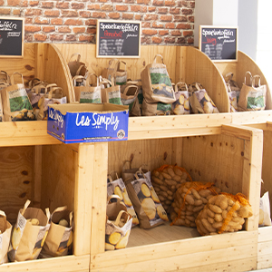 Viele verschiedene Kartoffelsorten auf dem Eggenhof